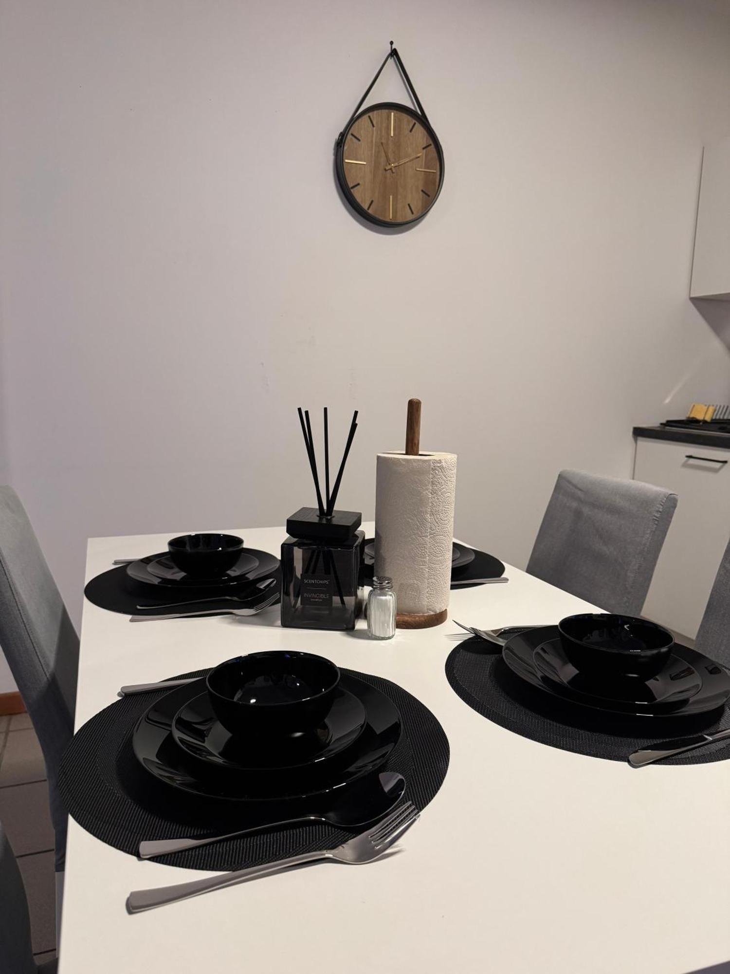 Appartement De Luxe Entierement Renove - Proche Aeroport De Bruxelles, Quartier Chic Экстерьер фото